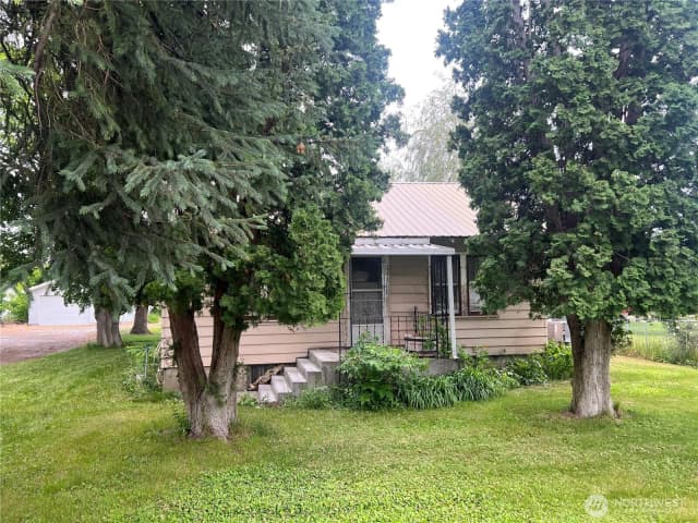 Property photo for 2274 Elmway, Okanogan