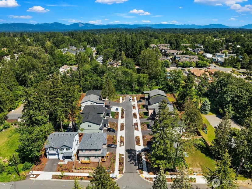 Property photo for 10702 Se 170th Place, Renton photo 31