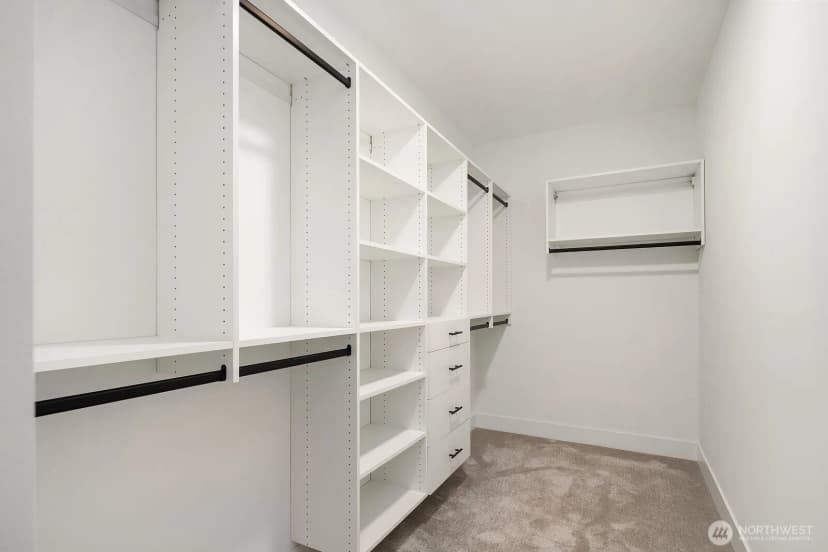 Property photo for 10702 Se 170th Place, Renton photo 21