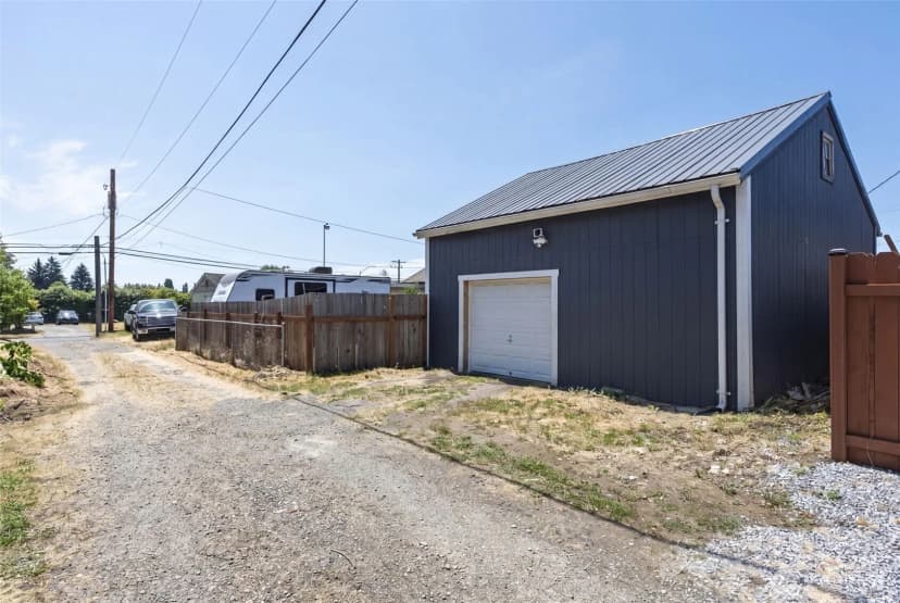 Property photo for 112 S Gold Street, Centralia photo 28