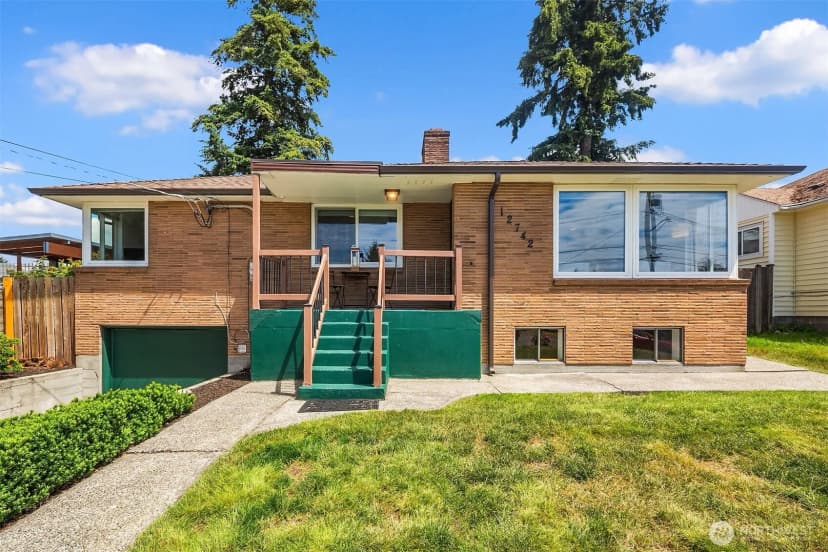 Property photo for 12742 Palatine Avenue N, Seattle photo 26