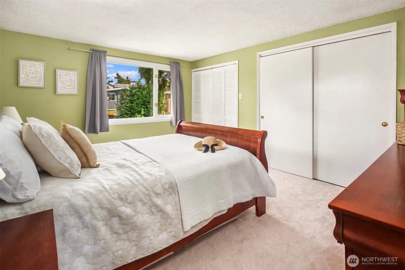 Property photo for 12742 Palatine Avenue N, Seattle photo 12