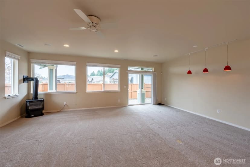 Property photo for 4986 Meriwood Drive Ne, Lacey photo 11