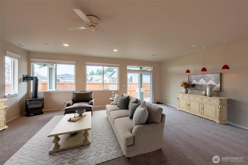 Property photo for 4986 Meriwood Drive Ne, Lacey photo 10