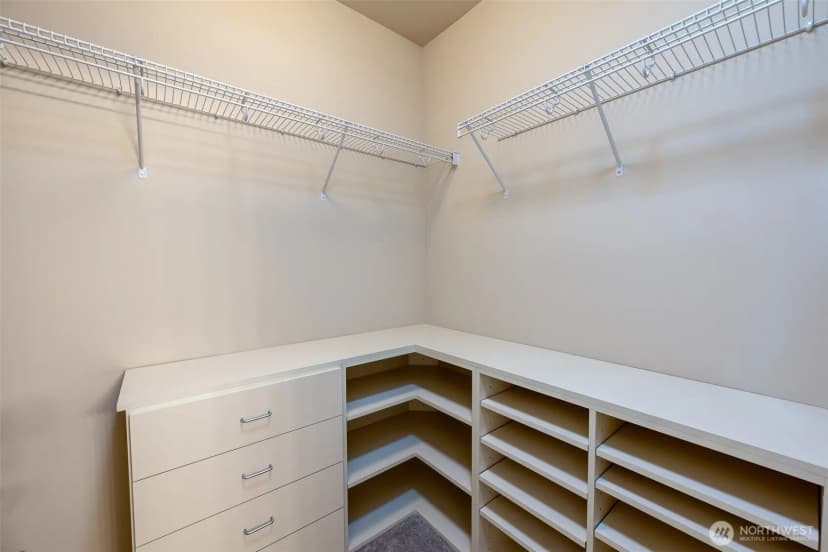 Property photo for 4986 Meriwood Drive Ne, Lacey photo 24