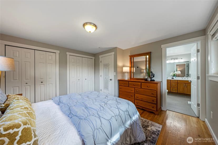 Property photo for 3401 79th Avenue Se, Mercer Island photo 14