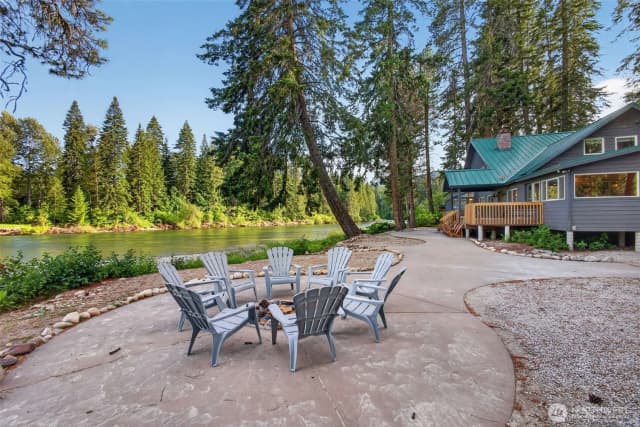 Property photo for 191 Shales Lane, Leavenworth