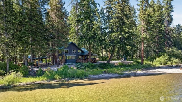 Property photo for 191 Shales Lane, Leavenworth photo 2