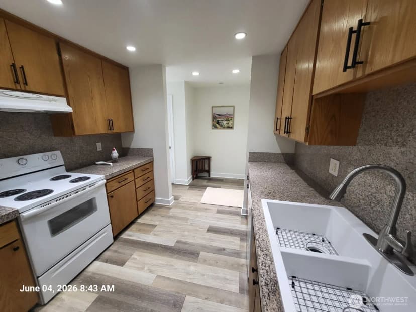 Property photo for 9030 Seward Park Avenue S #202, Seattle photo 10