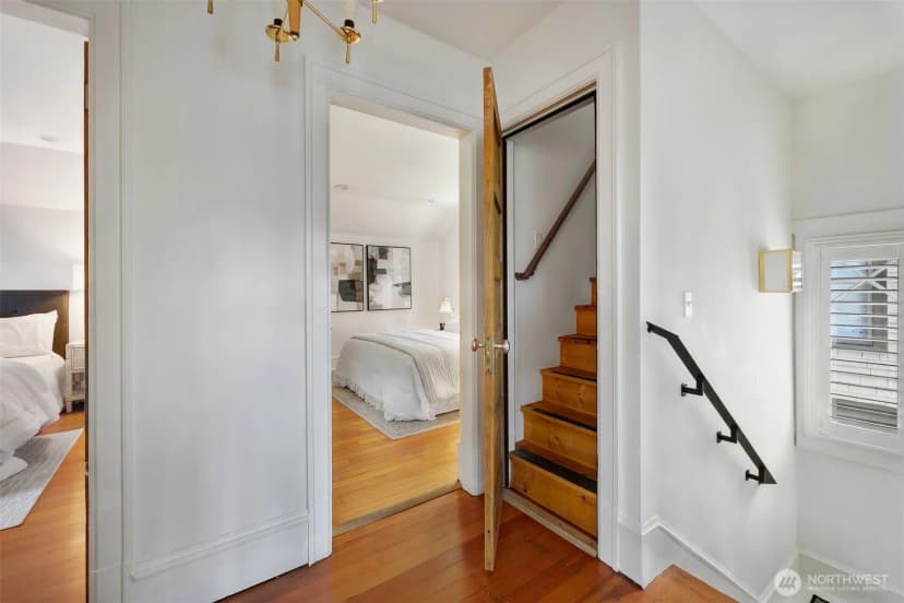 Property photo for 1110 E Denny, Seattle photo 25