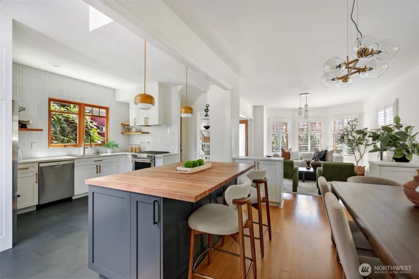 Property photo for 1110 E Denny, Seattle photo 13