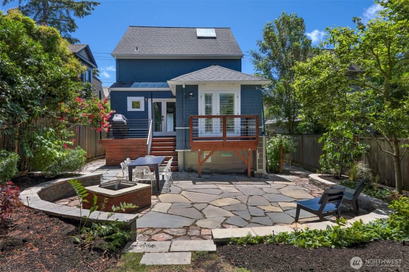 Property photo for 1110 E Denny, Seattle photo 18