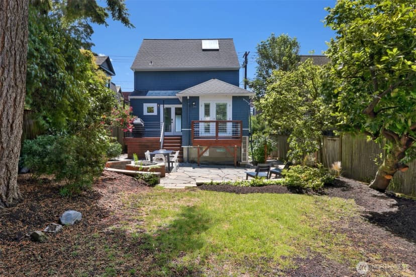 Property photo for 1110 E Denny, Seattle photo 19