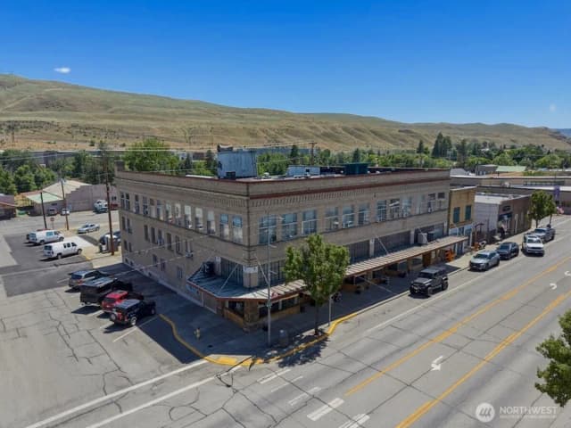 Property photo for 203 2nd Avenue S, Okanogan