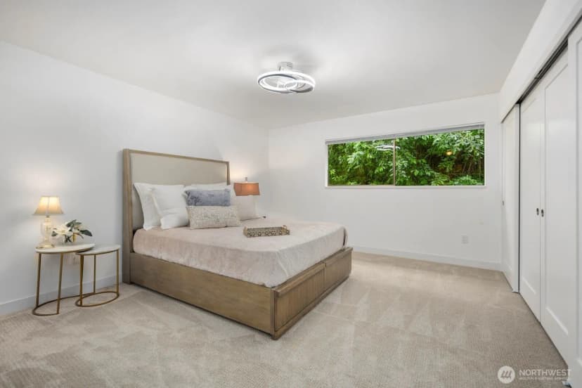 Property photo for 1727 Harbor Avenue Sw #n401, Seattle photo 17