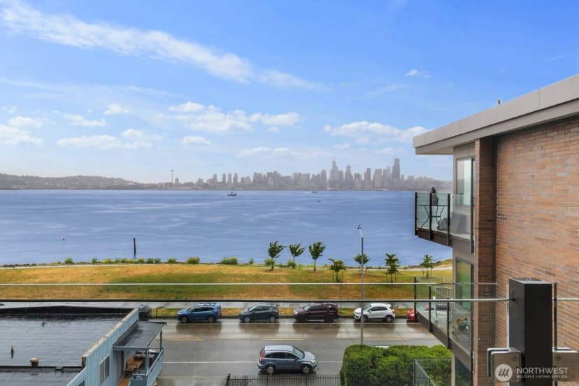 Property photo for 1727 Harbor Avenue Sw #n401, Seattle photo 25
