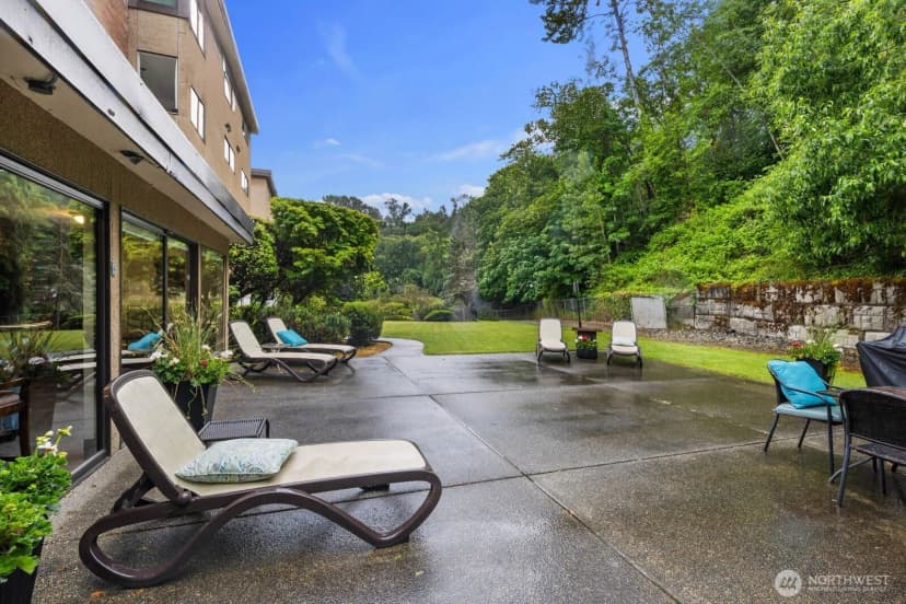 Property photo for 1727 Harbor Avenue Sw #n401, Seattle photo 32