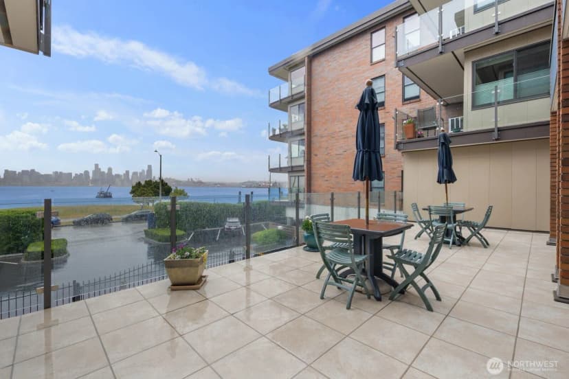 Property photo for 1727 Harbor Avenue Sw #n401, Seattle photo 31