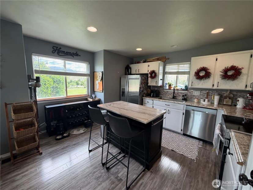 Property photo for 324 Omak River Road, Omak photo 8