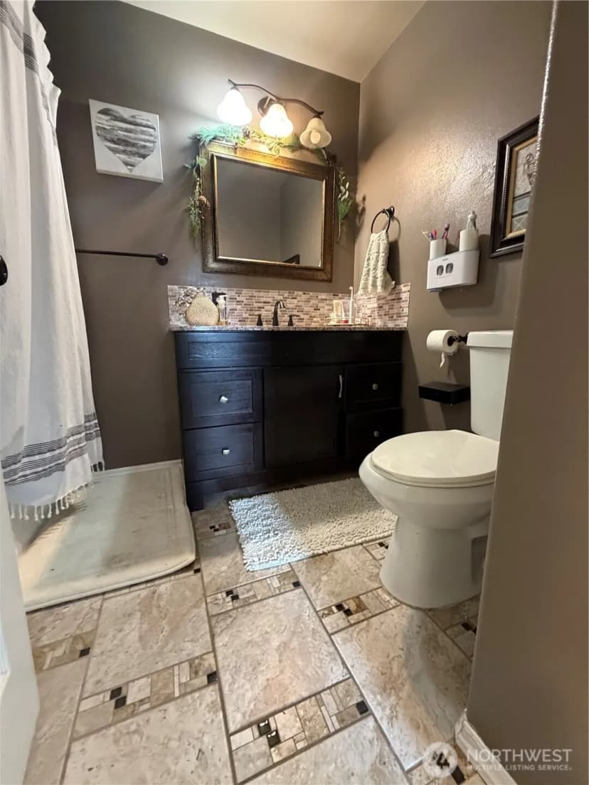 Property photo for 324 Omak River Road, Omak photo 17