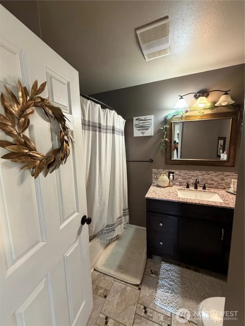 Property photo for 324 Omak River Road, Omak photo 18