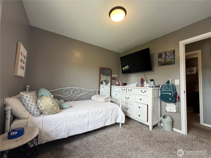 Property photo for 324 Omak River Road, Omak photo 15