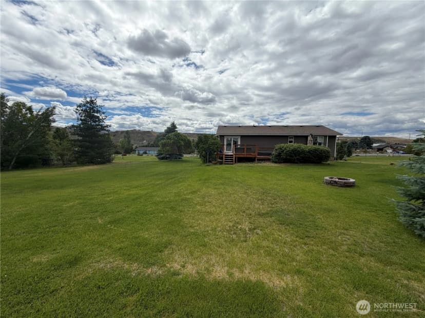 Property photo for 324 Omak River Road, Omak photo 36