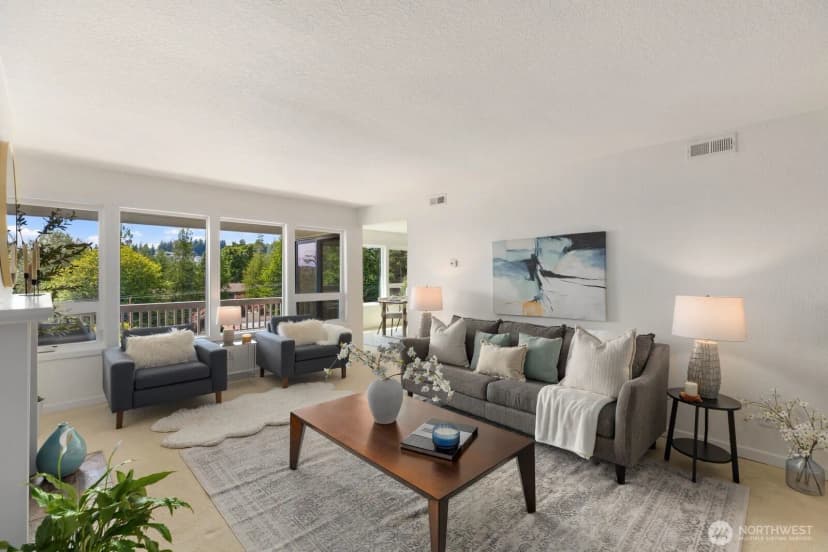Property photo for 11630 100th Avenue Ne #b319, Kirkland photo 3