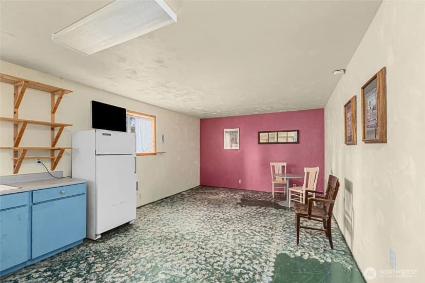 Property photo for 40048 403 Cayuse Cove E, Davenport photo 25
