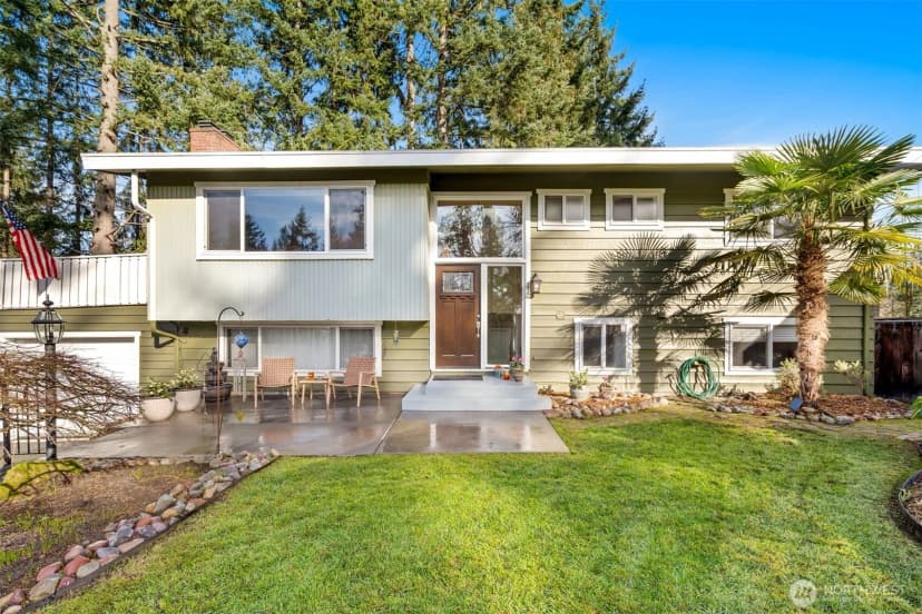 Property photo for 6427 182nd Place Sw, Lynnwood photo 3