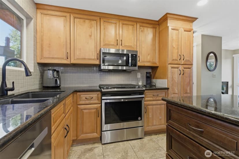 Property photo for 6427 182nd Place Sw, Lynnwood photo 10