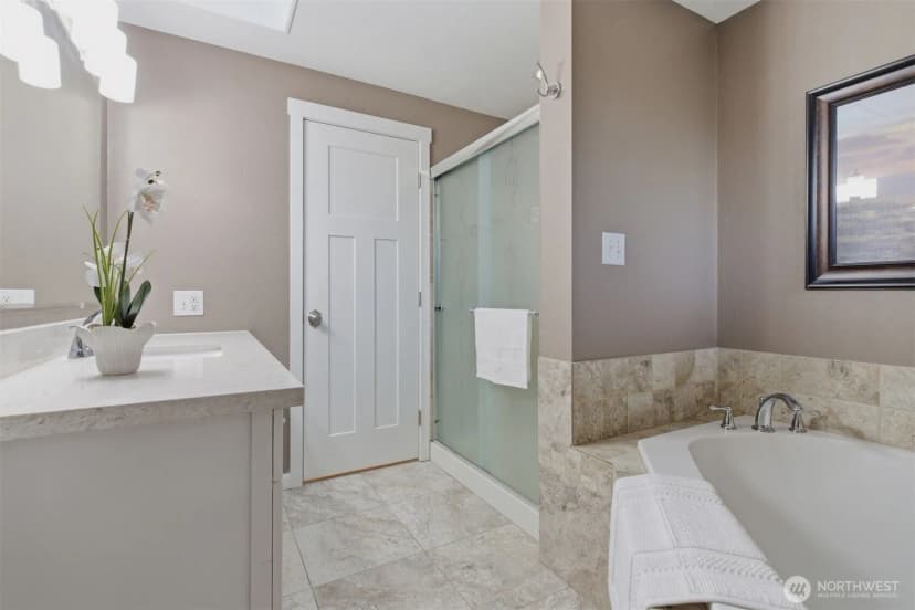 Property photo for 6427 182nd Place Sw, Lynnwood photo 19