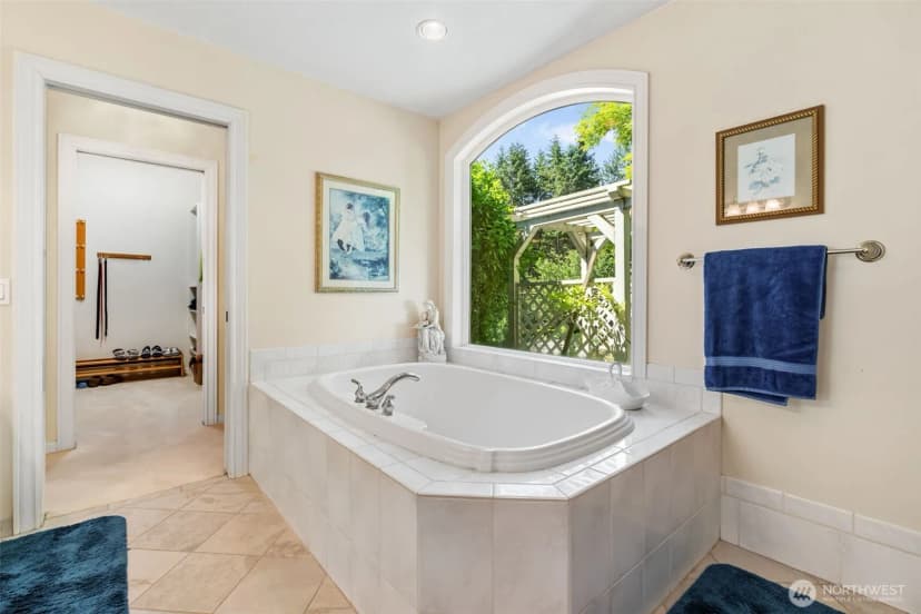 Property photo for 175 Oak Point Drive, Chehalis photo 19