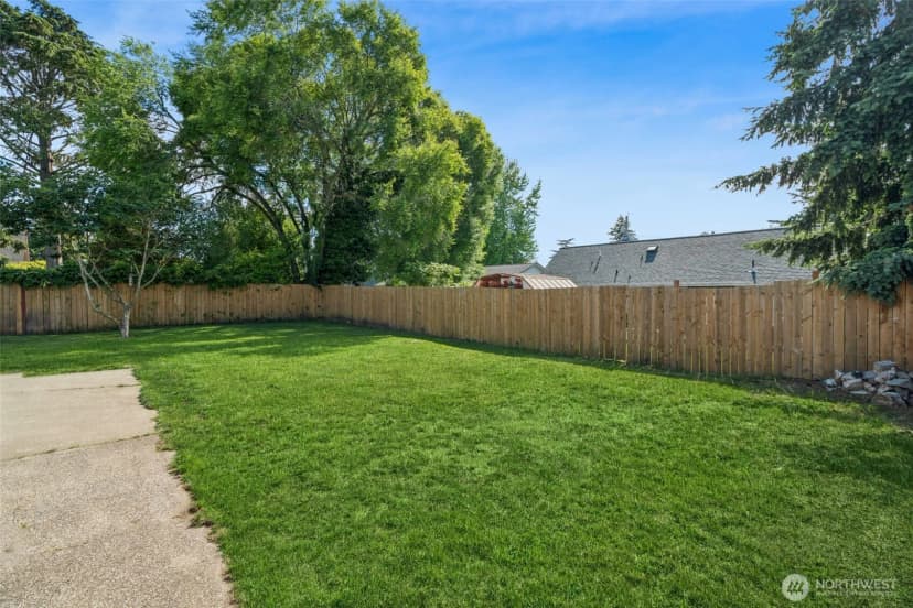 Property photo for 25733 19th Avenue S, Des Moines photo 10