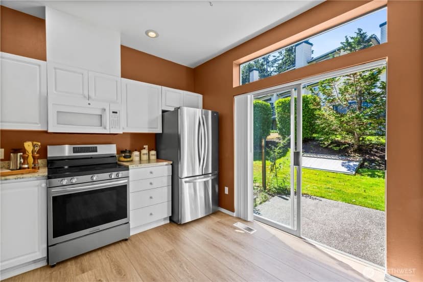 Property photo for 2145 Nw Pacific Elm Drive #2145, Issaquah photo 4