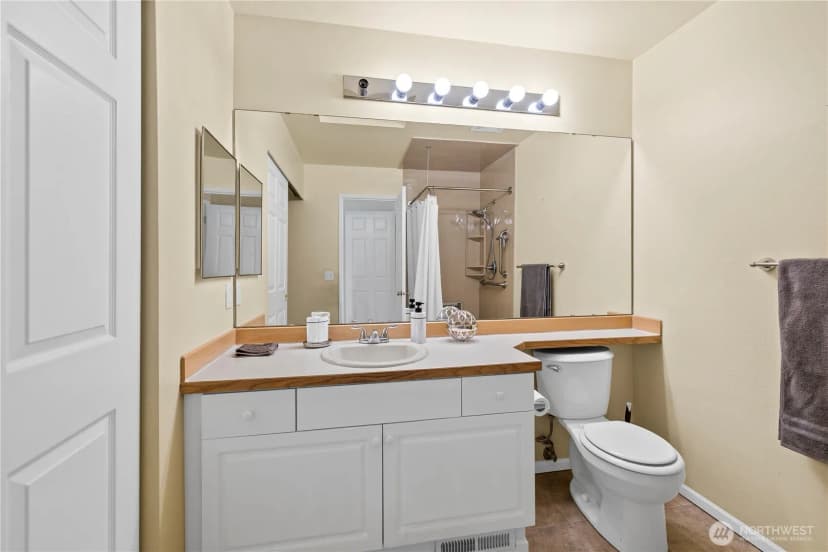 Property photo for 2145 Nw Pacific Elm Drive #2145, Issaquah photo 10