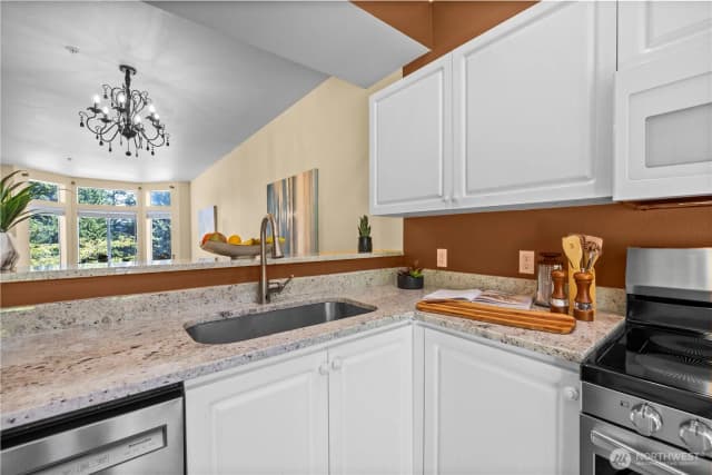 Property photo for 2145 Nw Pacific Elm Drive #2145, Issaquah photo 3