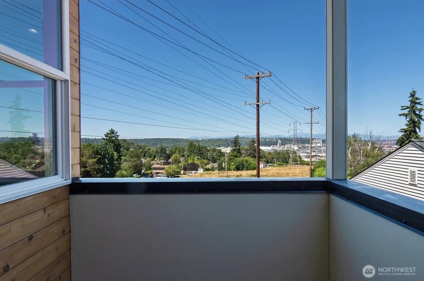 Property photo for 4524 12th Avenue S, Seattle photo 20