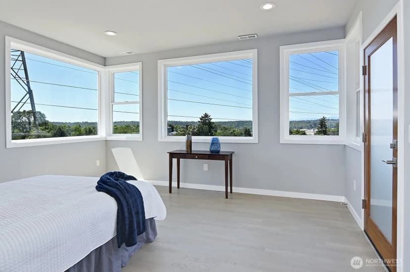 Property photo for 4524 12th Avenue S, Seattle photo 14