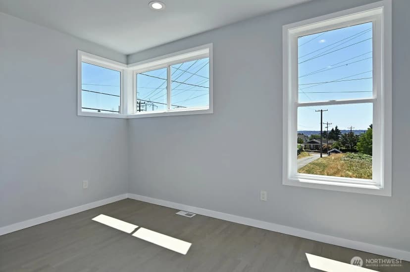 Property photo for 4524 12th Avenue S, Seattle photo 27