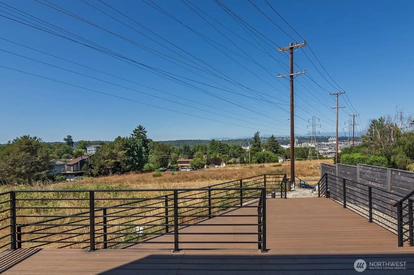 Property photo for 4524 12th Avenue S, Seattle photo 15