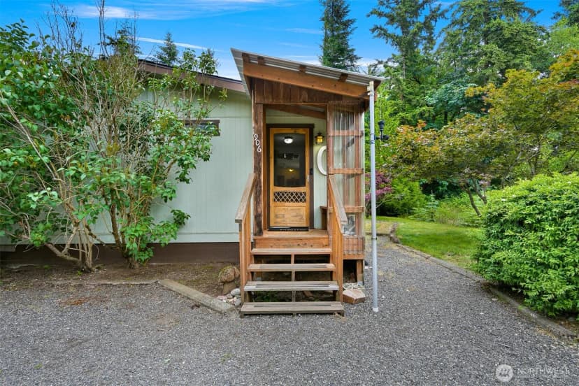 Property photo for 1906 E Pole Road, Everson photo 2