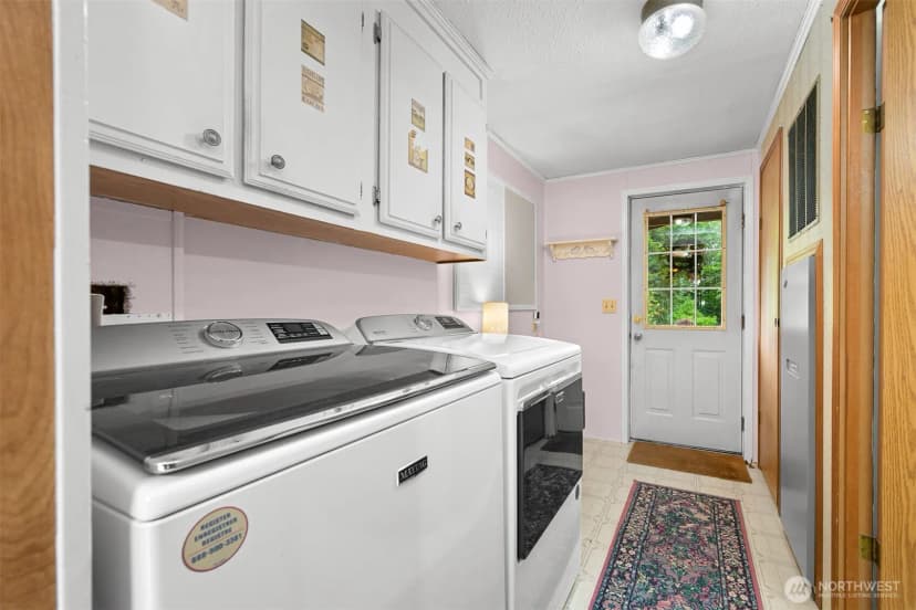 Property photo for 1906 E Pole Road, Everson photo 17