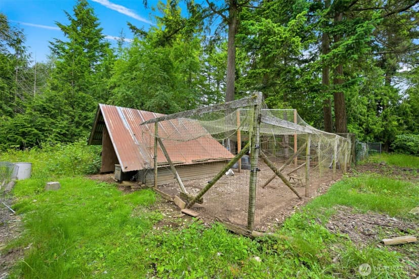 Property photo for 1906 E Pole Road, Everson photo 28