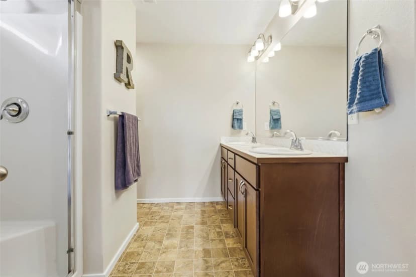 Property photo for 6212 Ramus Ln, Pasco photo 16