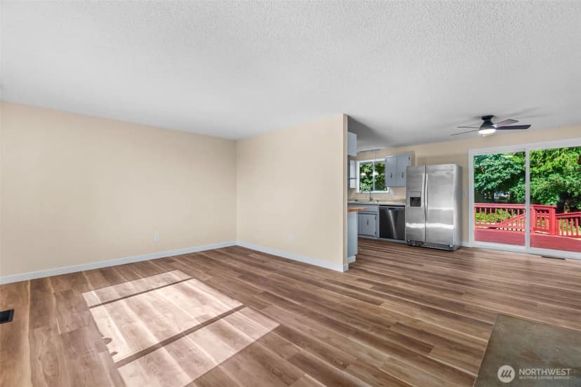 Property photo for 602 Val Vista Drive, Montesano photo 3