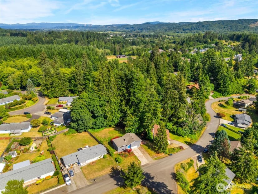 Property photo for 602 Val Vista Drive, Montesano photo 29