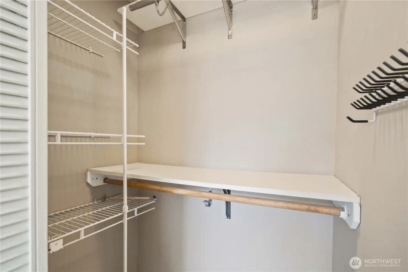Property photo for 2201 3rd Avenue #1102, Seattle photo 16