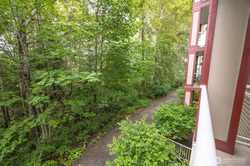 Property photo for 255 W Bakerview Road #205, Bellingham photo 25
