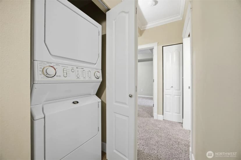 Property photo for 255 W Bakerview Road #205, Bellingham photo 15